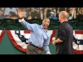 Hall of fame shortstop ozzie smith demonstrates defensive tactics