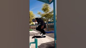 Rail Kiss to the Beat… 🔥🔥 #session #skate #sessionskatesim #shorts