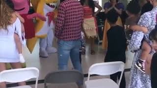 Kylie E Stormi Ontem 25 Na Festa De Aniversário Da