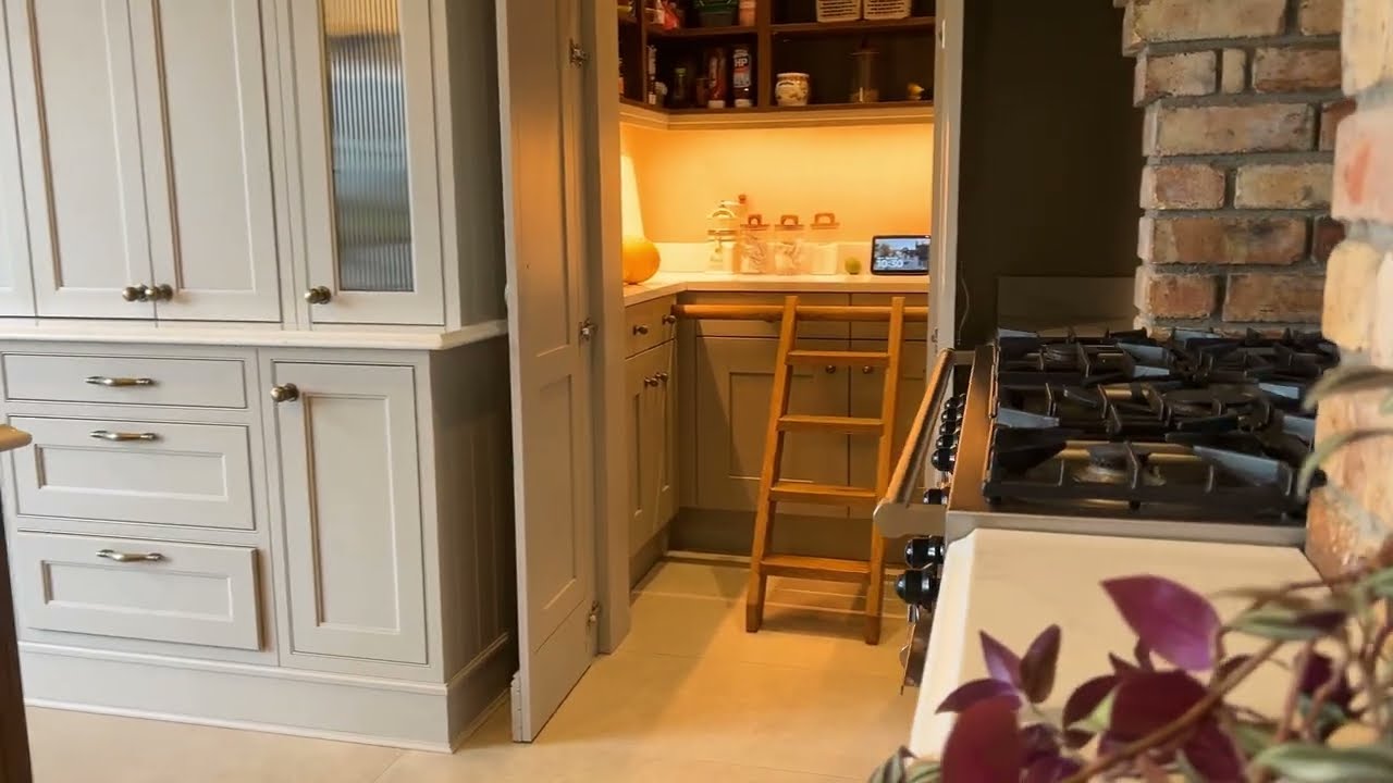 Austin Collection – A Stunning Bespoke Kitchen Design in Kildare by Gallagher Kitchens ✨