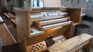 Bach - Prelude and fugue in F major - BWV 556 (San Martino della Battaglia, Church of St. Martino) chords