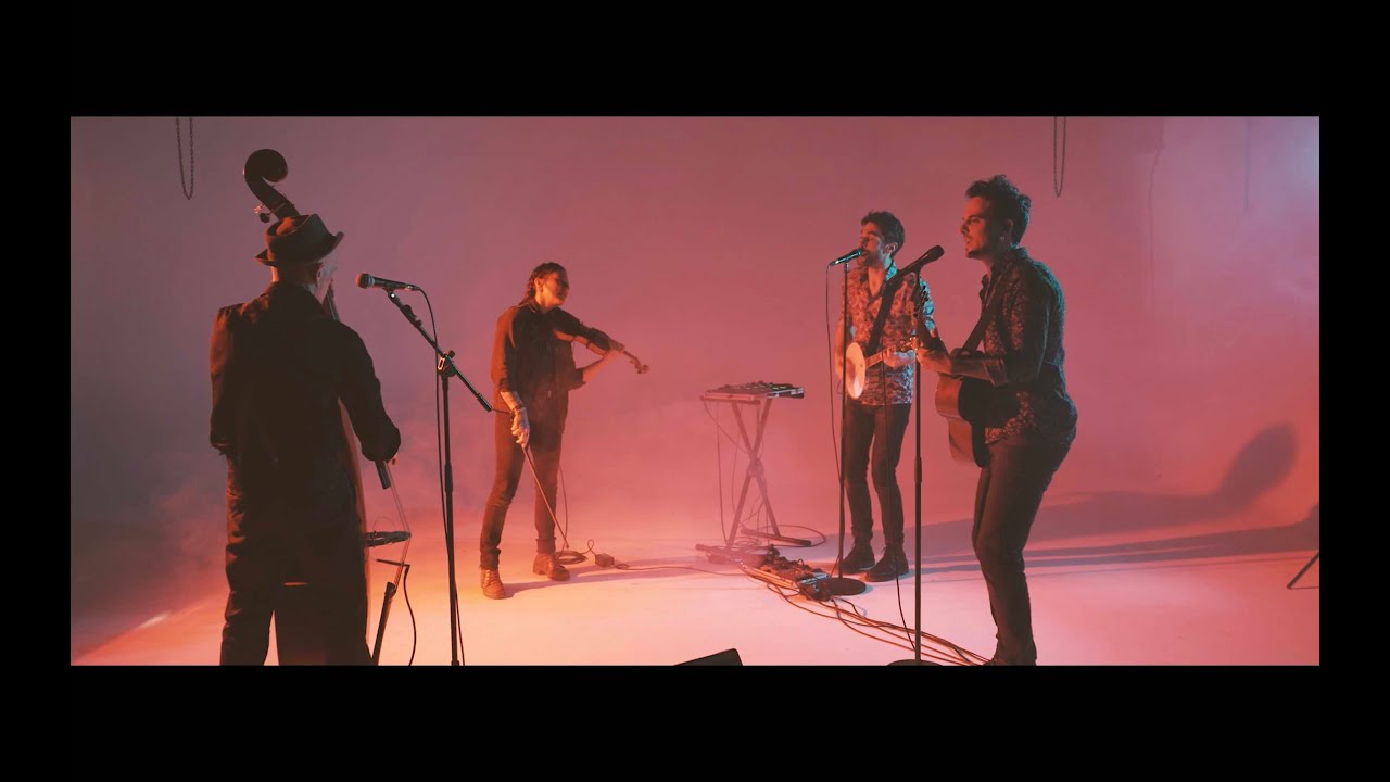 COCODRI -  Cluck Ol Hen - Live Video