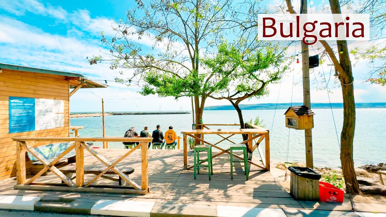 БОЛГАРИЯ, Варна. Удивительная прогулка от пляжа Бриз до района Бриз.