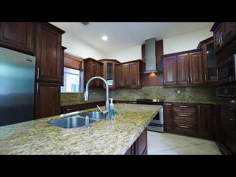 2500 SE Saoelo Ave, Port Saint Lucie, FL home video tour