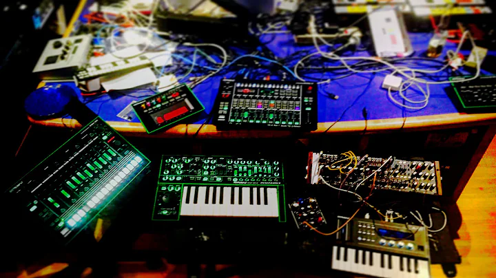 Scott Kirkland of The Crystal Method performance a...