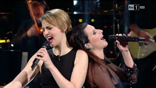 Laura Pausini & Paola Cortellesi - Medley 1 - Live 2016