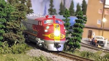 Santa Fe F7A Custom DCC Build ESU LokSound V5 #DCC