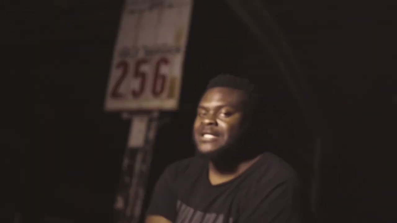 Guarda BOOM! (Prod. CURT X BOBBY RAPS- (official music video) (shot by @10SHOTIT ) su YouTube Guarda BOOM! (Prod. CURT X BOBBY RAPS- (official music video) (shot by @10SHOTIT ) su YouTube