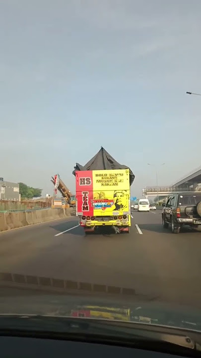 story wa setir mobil di tol denger musik