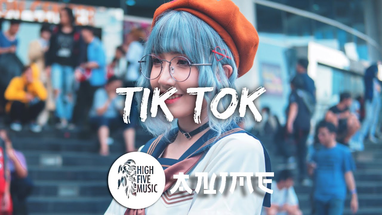 Cos play 2. Торонто токио голубые волосы. cosplay.