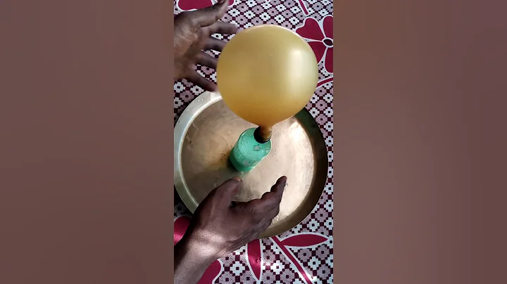 Mixing Vinegar And Baking Soda #Shorts