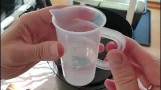 Mixing A B Hydroponic Nutrient solution