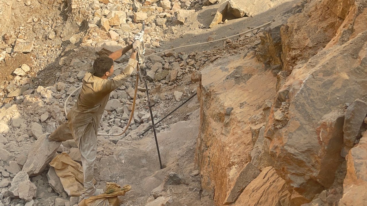 “Extreme Rock Crusher Test | Crushing Anything Under Giant Stone “!!!