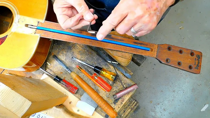 Repairs to a 1971 Martin D35 Guitar by Ronnie Nich...