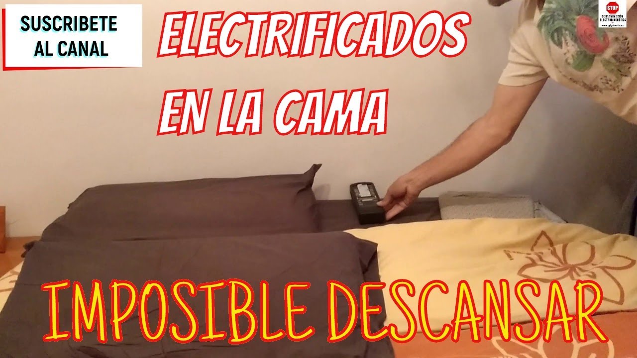 Electrificados en la cama, imposible descansar - YouTube