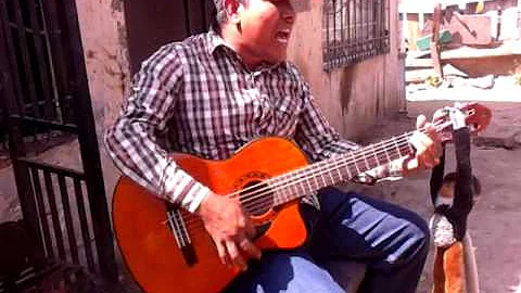 El primer lugar por Genaro Leyva