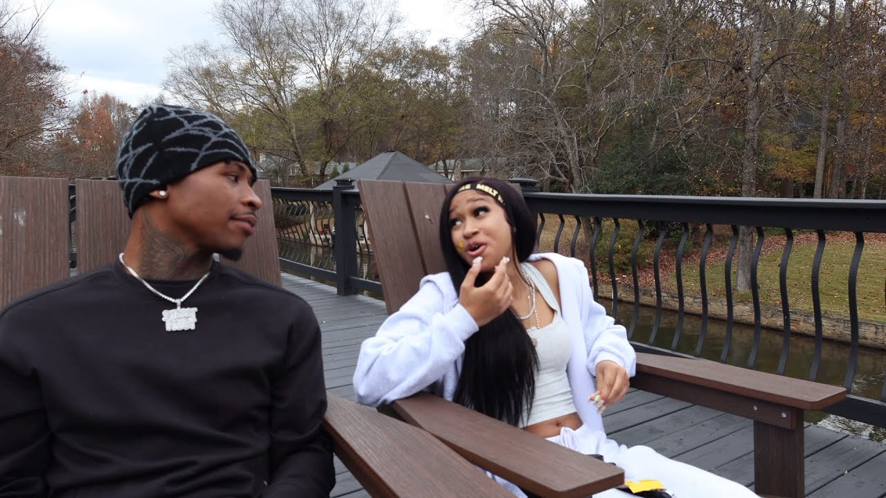 Элай застал меня и Янни за этим занятием... *получи в ответ 🤫*