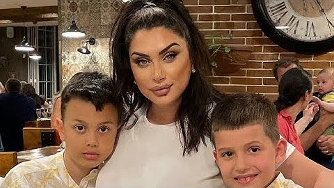 "Me çunat e mi", Çiljeta prezantoi për herë të parë djalin e Albanit dhe të gjithë ...
