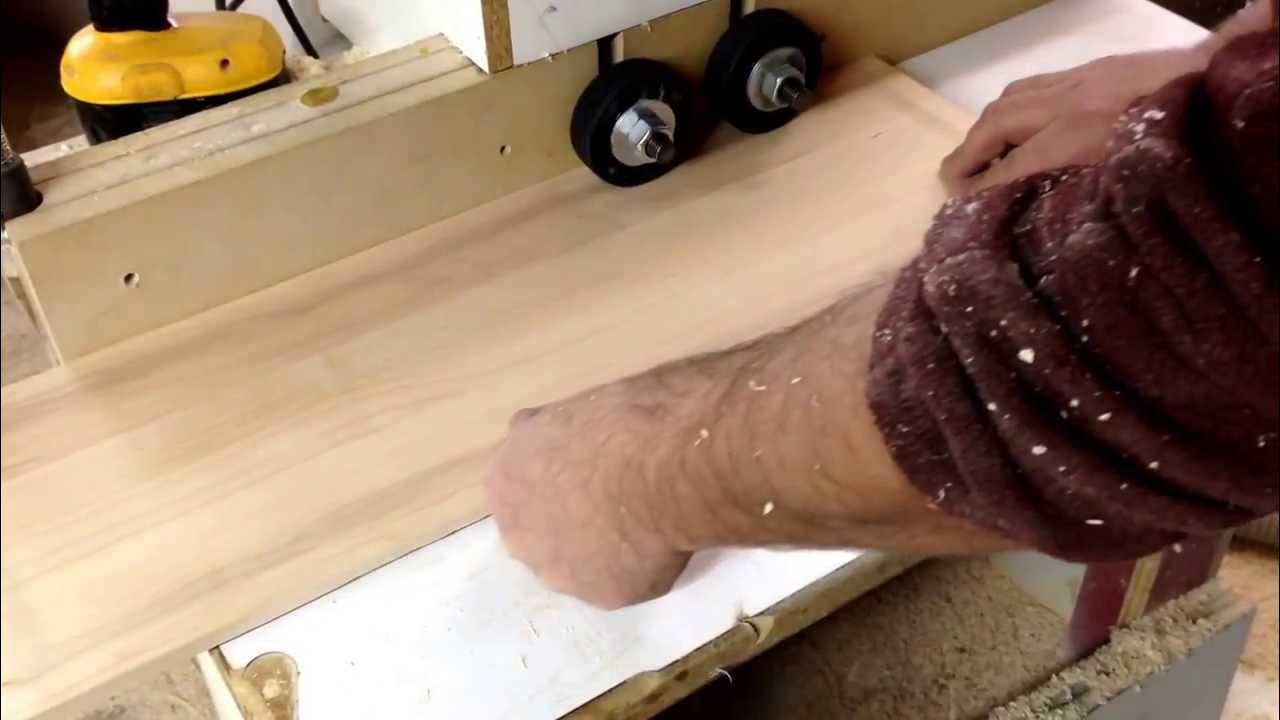 DIY Router Power Feeder for Raised Panel Doors YouTube