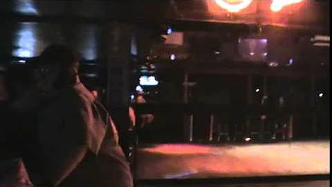 5  Sean Wolff performs Drinkin Bone