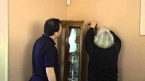 Securing - Bookcases - 02