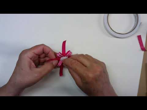 Video: 3 manieren om bloemen te maken van schuim