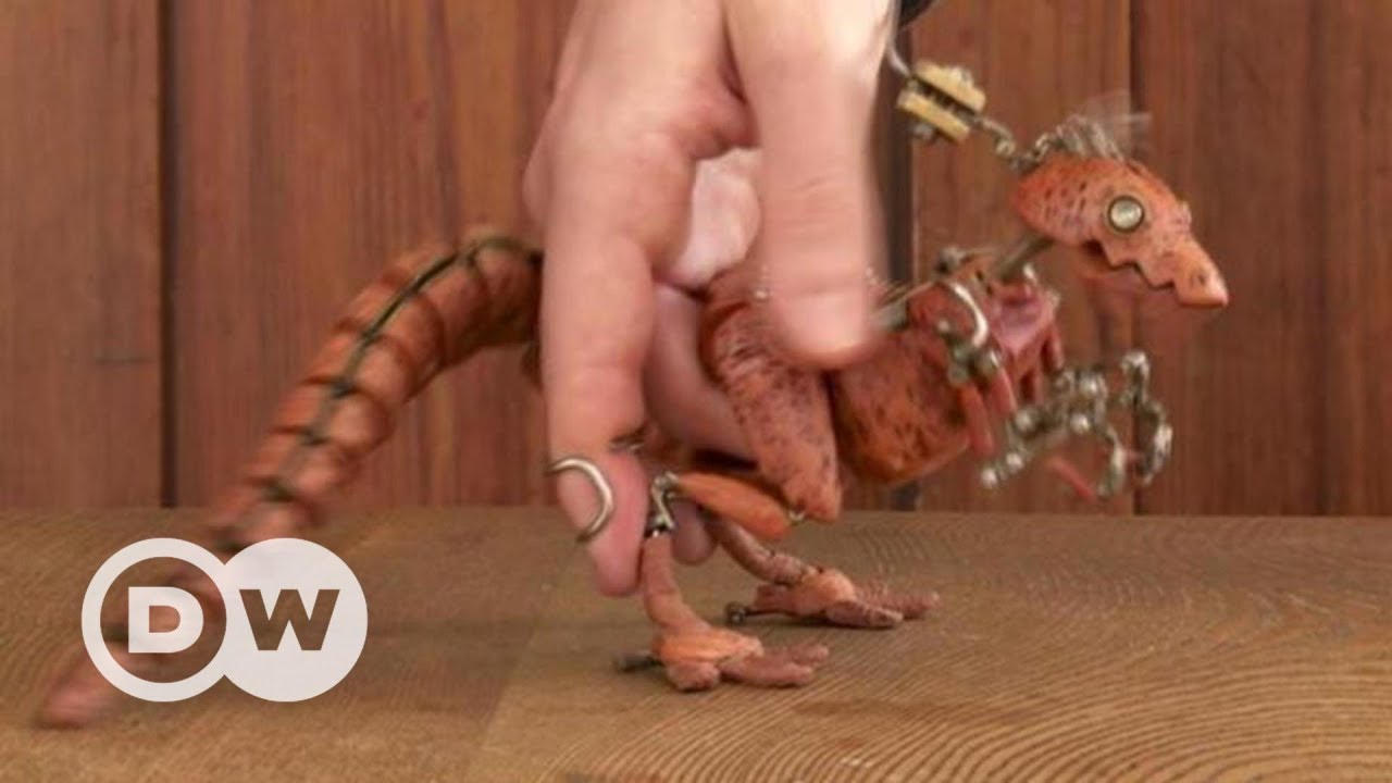 Bonecos que requebram viram hit na internet