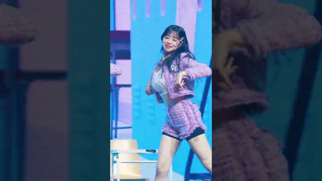 [4K60P]231101 위클리(Weeekly) - Good Day (Special Daileee) 지한 직캠 fancam @컴백 쇼케이스