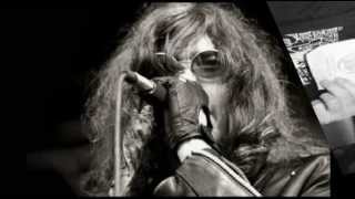 MAKE ME TREMBLE - JOEY RAMONE