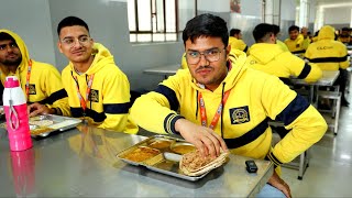 CLC boys Mess || यहाँ का खाना कैसा है ||