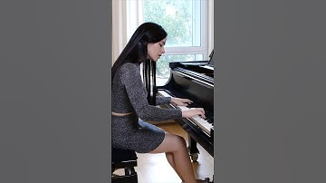 Slaying Fantaisie Impromptu by Chopin 😝