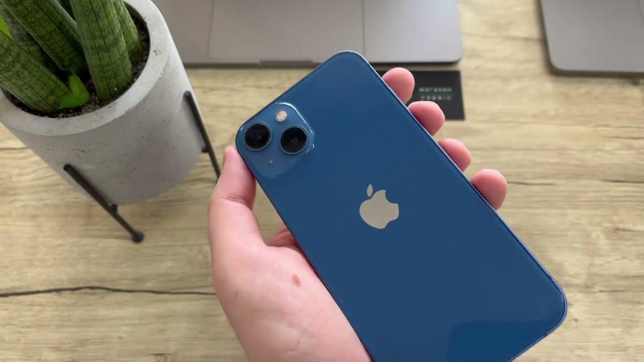 Купити Apple iPhone 13 128Gb Blue MLPK3 ✓ Ціна за акційною ціною