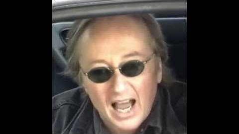 Posij – Car That Cranks (AV by David Mirský)