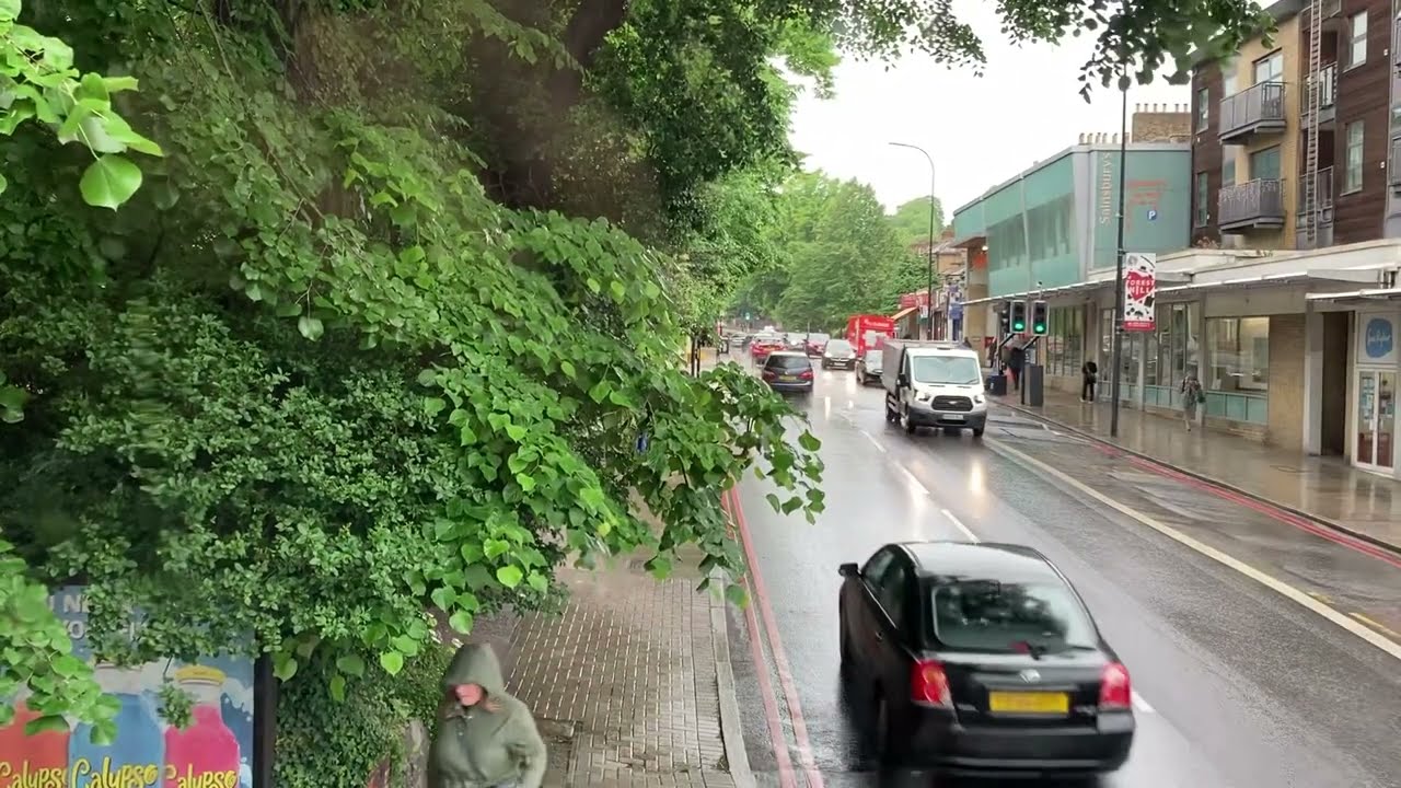 London Bus Ride on a Rainy Day | London Summer