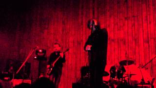 Video thumbnail of "Mark Lanegan - Pendulum (Live)"