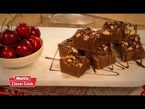 Toasted Almond and dark chocolate fudge 4K