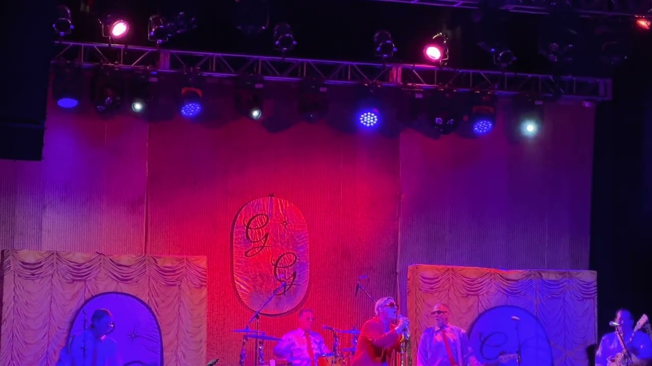 Me First and the Gimme Gimmes