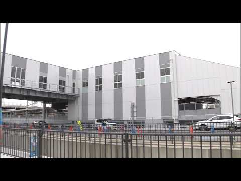 間もなく開業「手柄山平和公園駅」　駅舎を公開