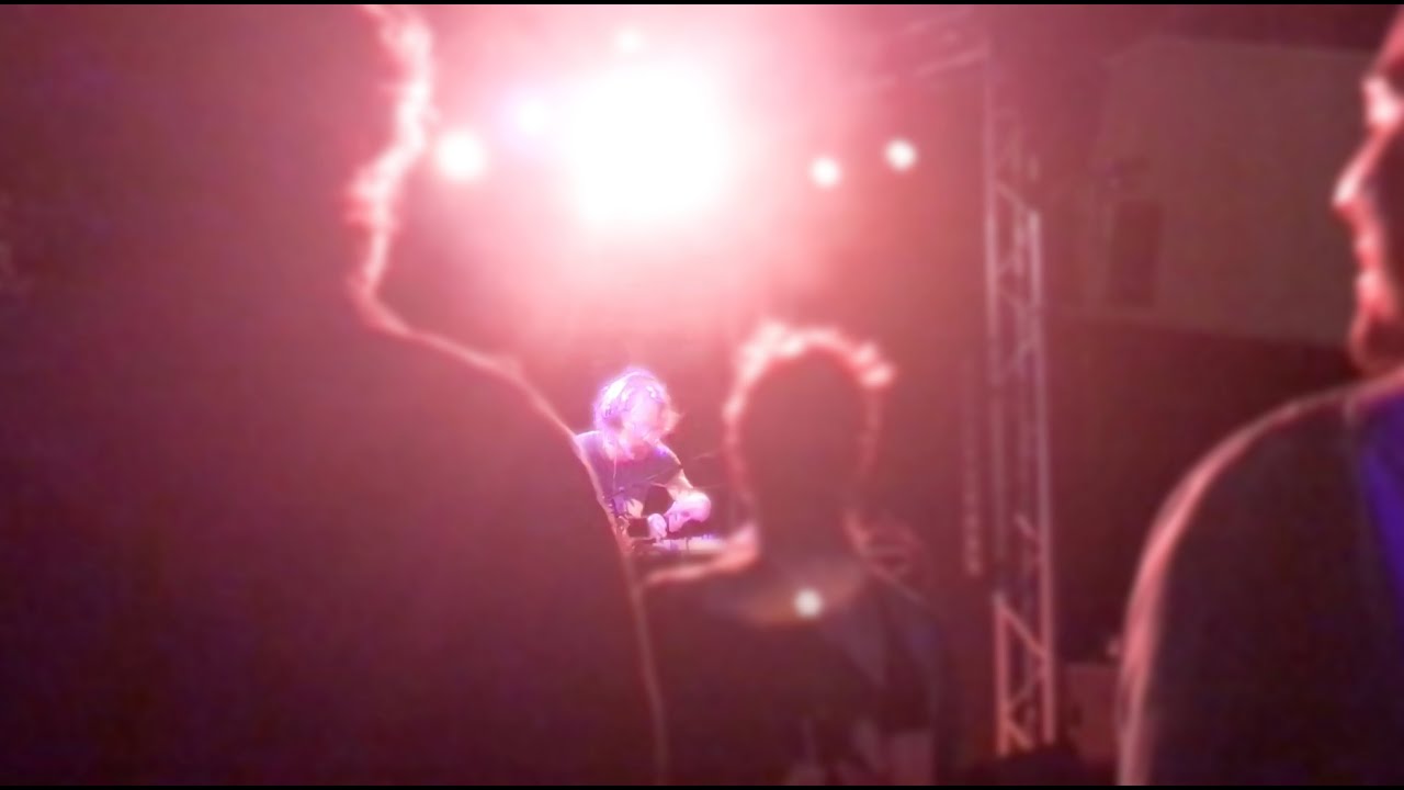 Watch Steven Parry - Fluxliner 1995 (live) on YouTube Watch Steven Parry - Fluxliner 1995 (live) on YouTube