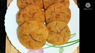 Halwai Jaisi Chatpati Aloo Kachodi ki recipe