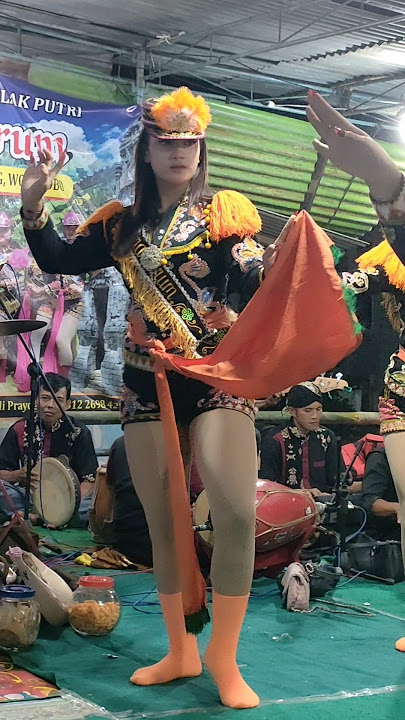 pesona penari dolalak