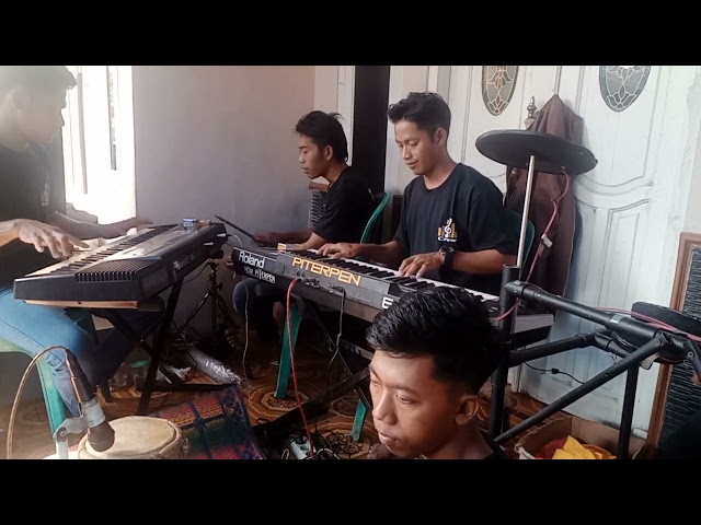 KANG KAJI GAUL. RUSLAN KUSUMA STRING class=