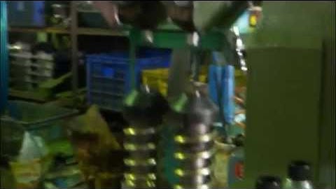 Auto feed riveting machine for Fan blade