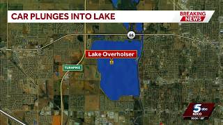 Car plunges into Lake Overholser in Oklahoma City, firefighters say