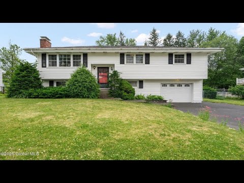10 Ravenwood Drive, Colonie, NY home video tour