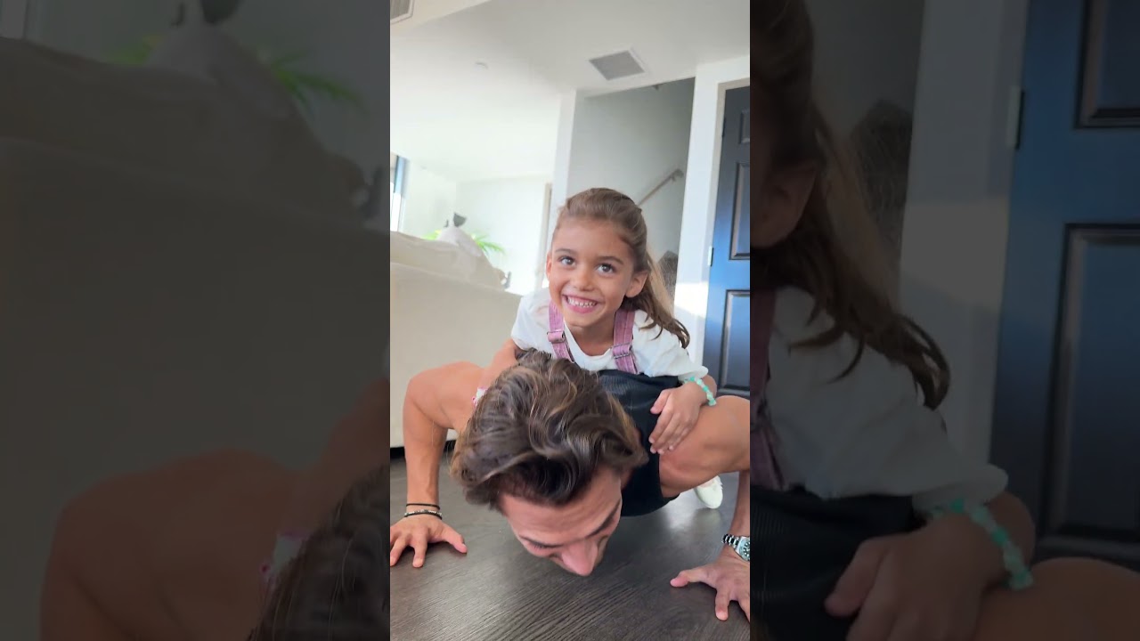 Fabio's little cousin came to sai Hi! 