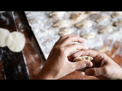 Video: How Easy It Is To Make Lamb Dumplings