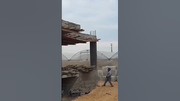 phá dỡ cốt pha của những người thợ xây dựng #shorts