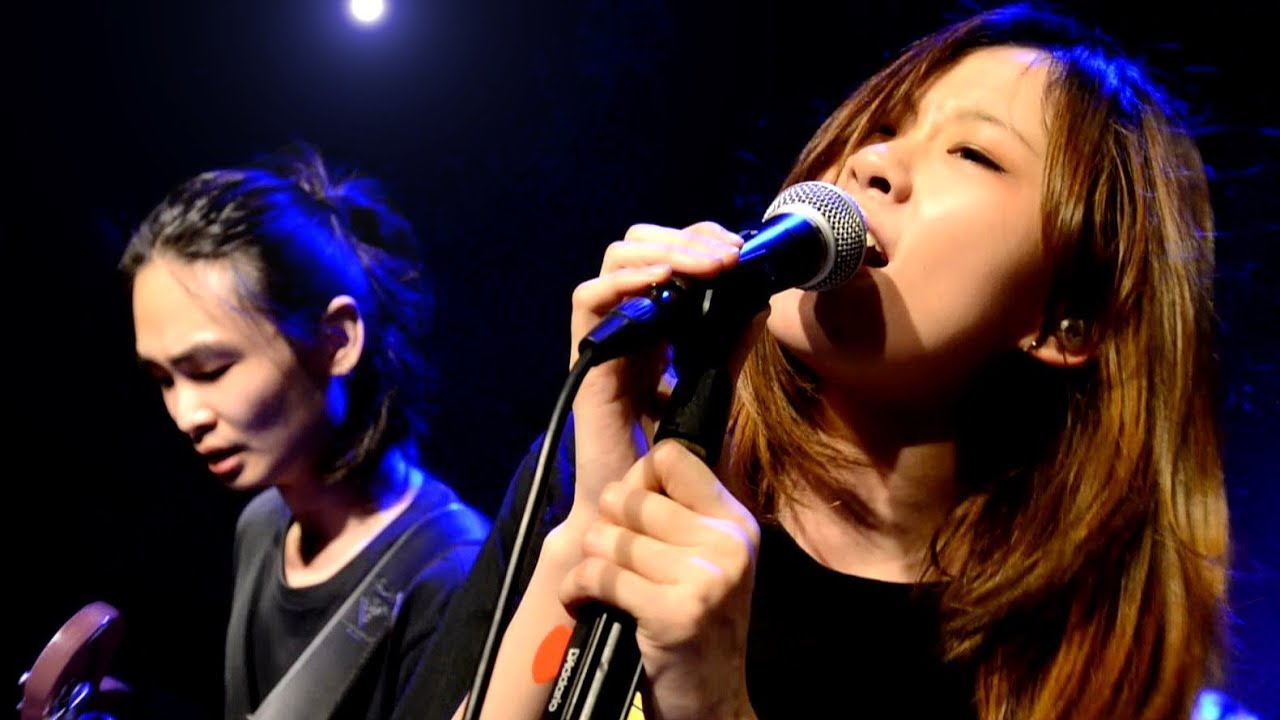 Watch 白頻率 (White Frequency) — 躲貓貓 ('Hide And Seek') @ Plug & Play (May 30, 2020) on YouTube Watch 白頻率 (White Frequency) — 躲貓貓 ('Hide And Seek') @ Plug & Play (May 30, 2020) on YouTube