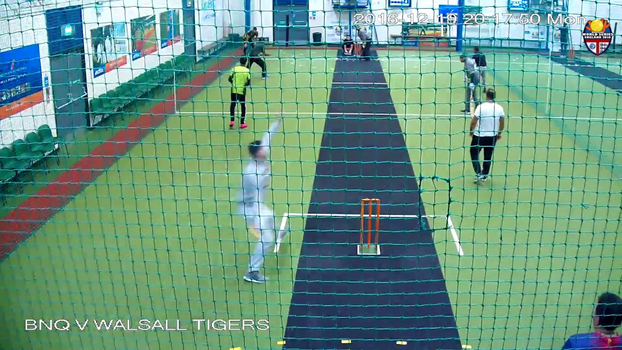 80701 Court1 Action Indoor Sports Birmingham Bowling End BNQ V WALSALL